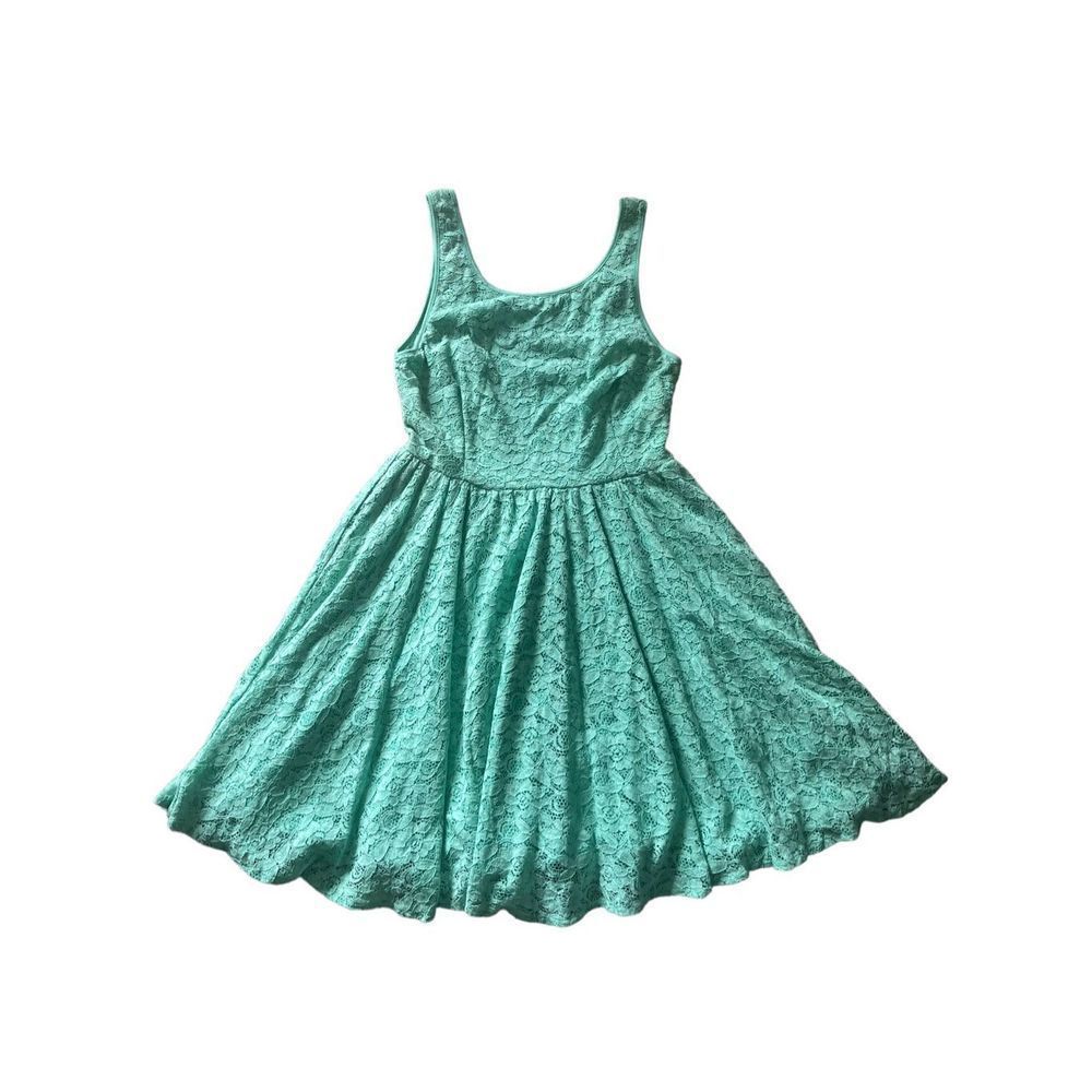 Pins and Needles Dress Size 6